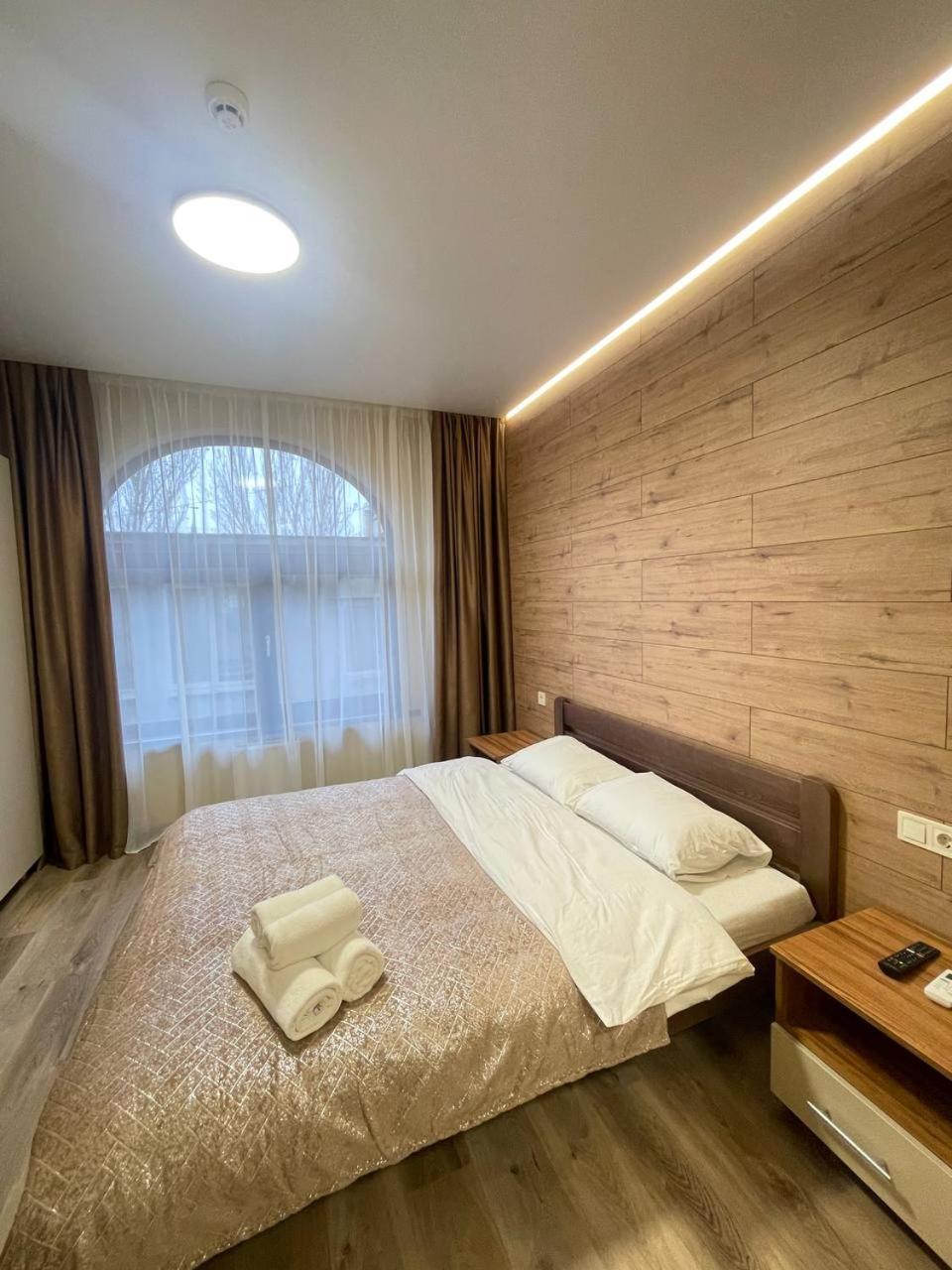 Pierre Apartments Odesa Exterior photo